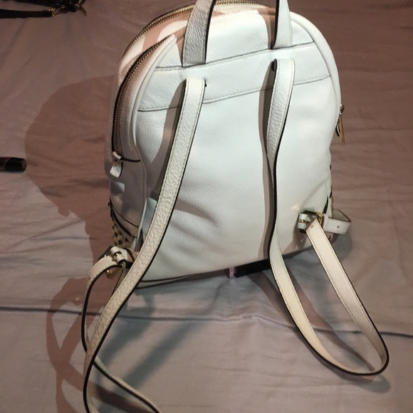 Michael Kors backpack - Picture 3 of 5
